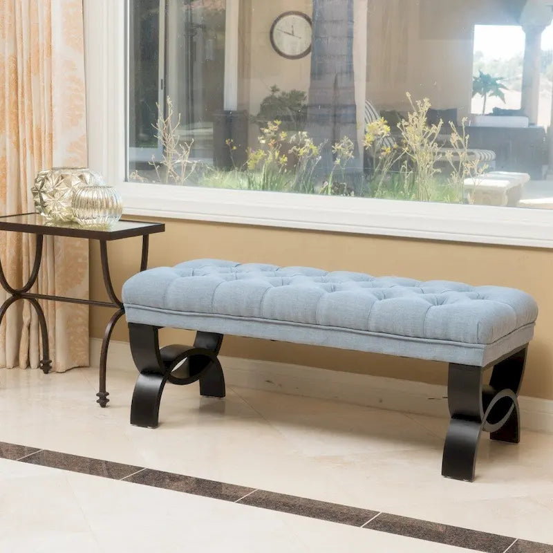 Banc en tissu capitonné — 41,00 (L) x 17,25 (l) x 16,75 (H)