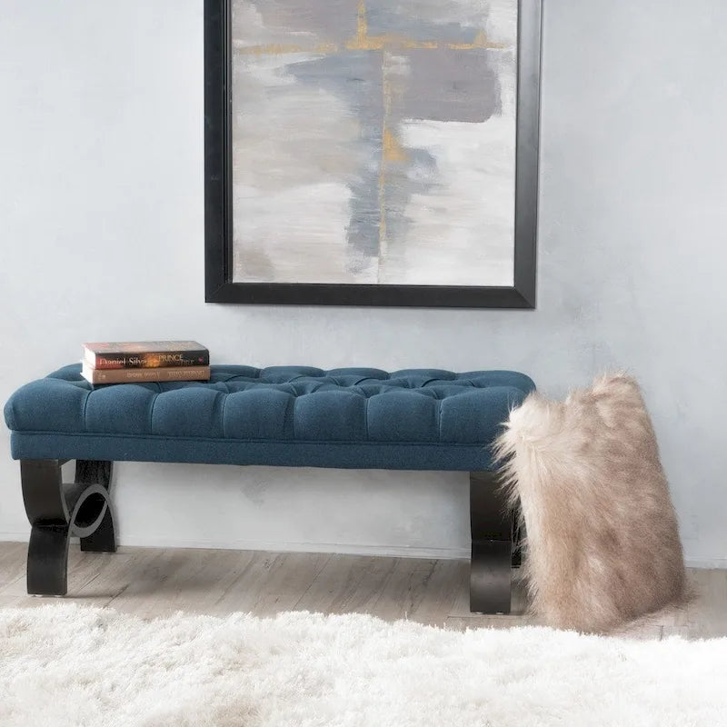 Banc en tissu capitonné — 41,00 (L) x 17,25 (l) x 16,75 (H)