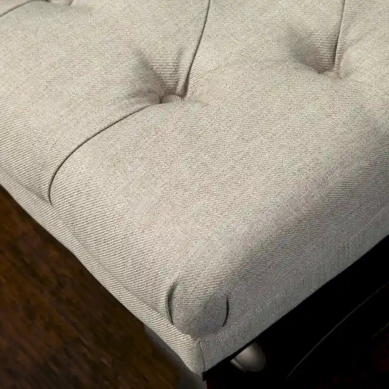 Banc en tissu capitonné — 41,00 (L) x 17,25 (l) x 16,75 (H)