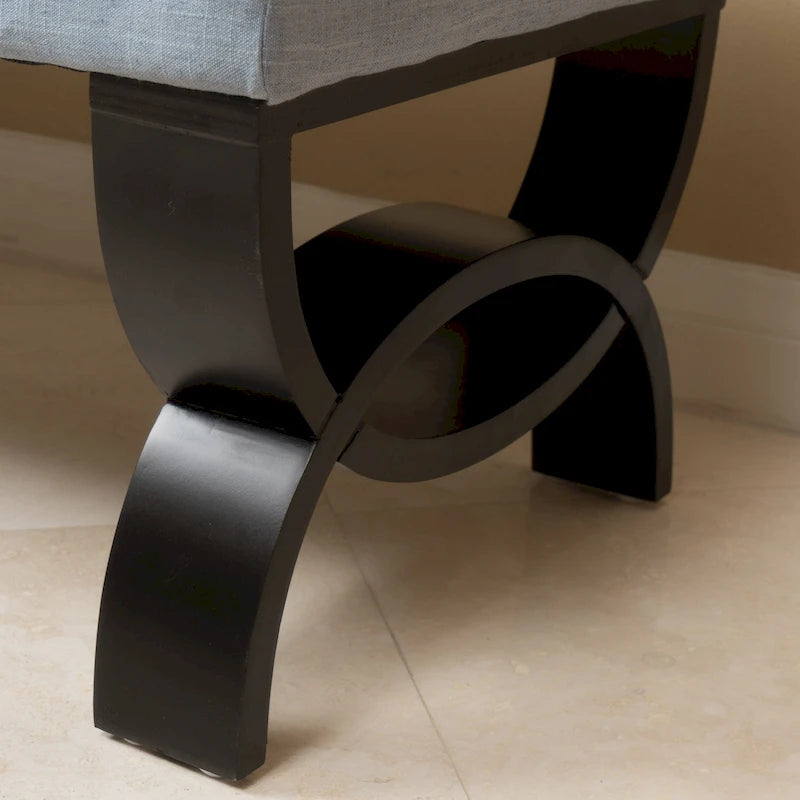 Banc en tissu capitonné — 41,00 (L) x 17,25 (l) x 16,75 (H)
