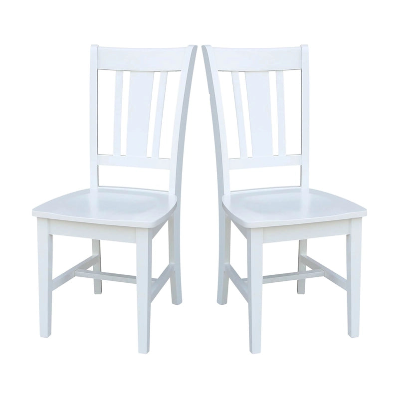 Chaises avec dossiers — un lot de deux
